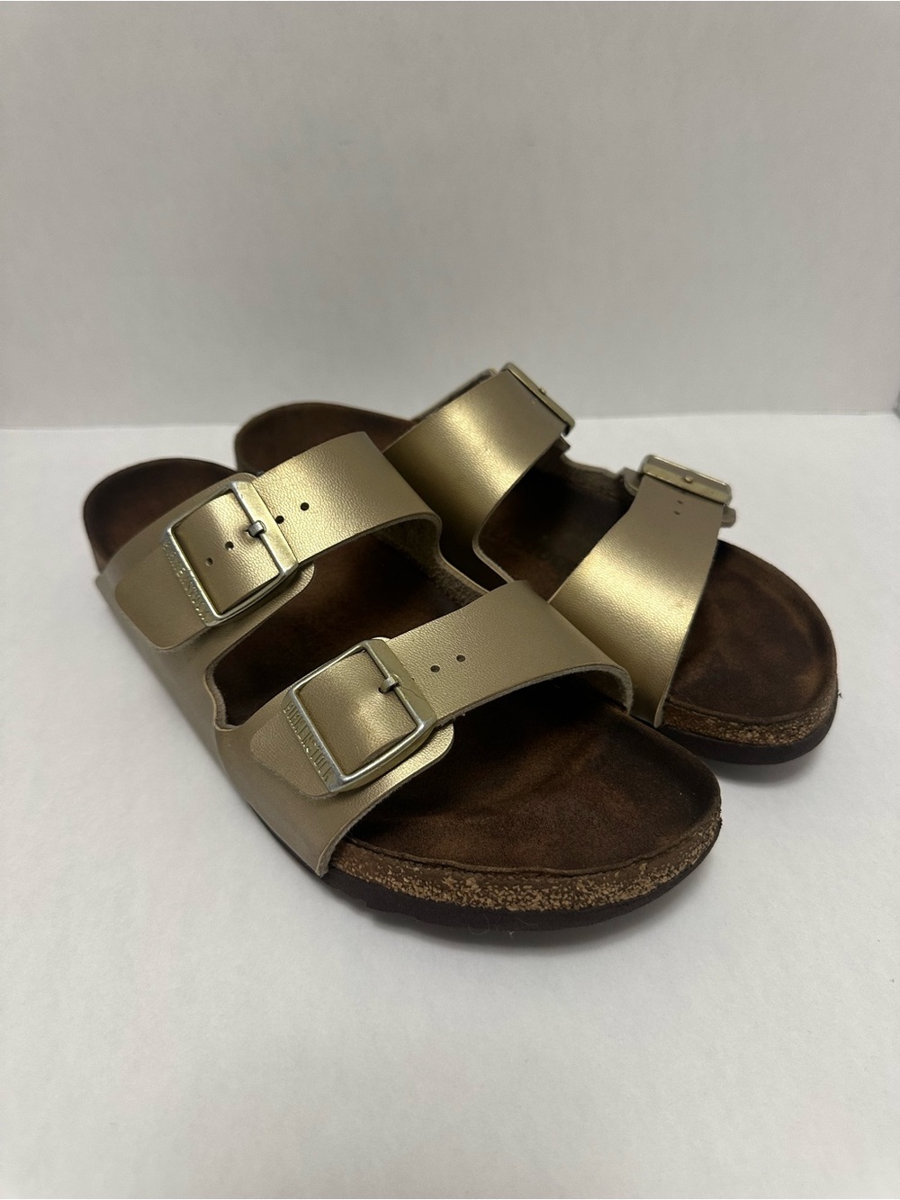 Birkenstock Arizona Metallic Gold Sandals Women’s Size 10